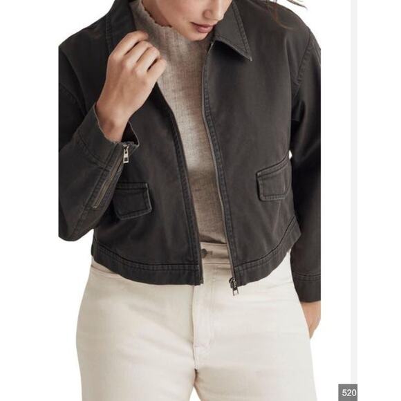 Cropped Utilitarian Jacket in (Re)generative Chino - Picture 3 of 7